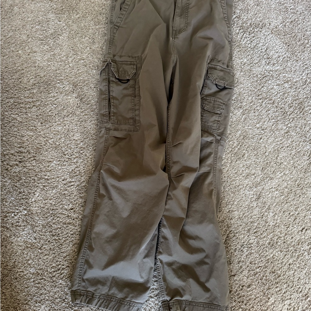 Hollister Men's Cargo Pants - Olive mens small baggy style cargo pants
